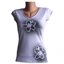 Fialové triko s černými květy vel. 36