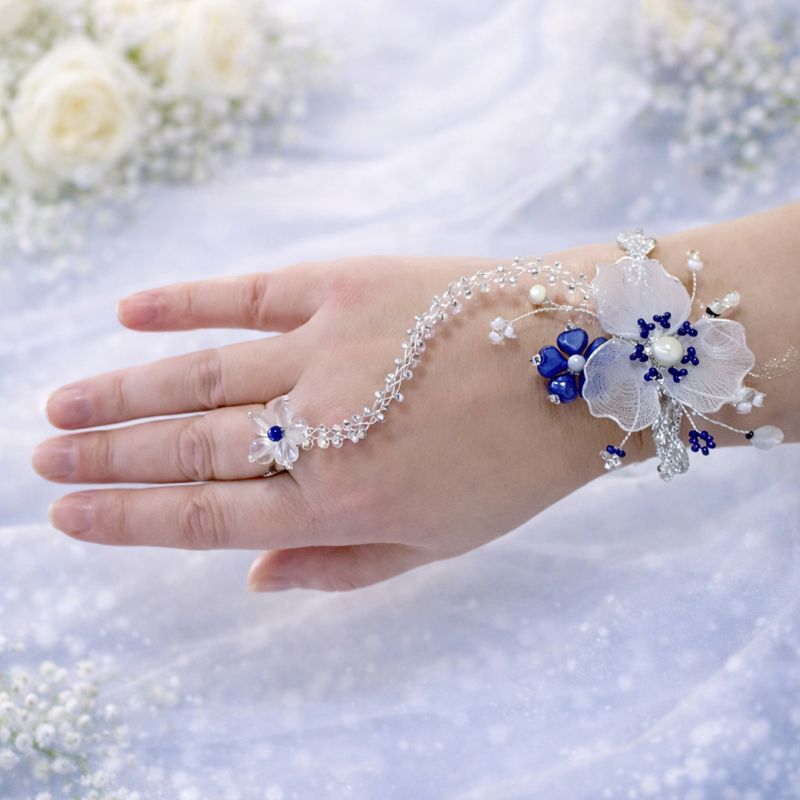 Svatební náramek s prstýnkem | Ručně vyráběný květinový šperk