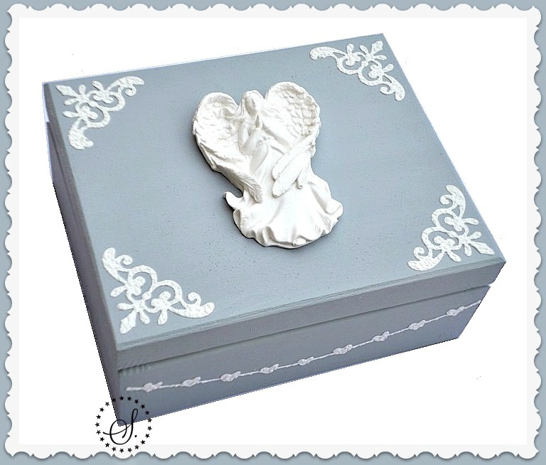 dřevěná truhlička - šperkovnice