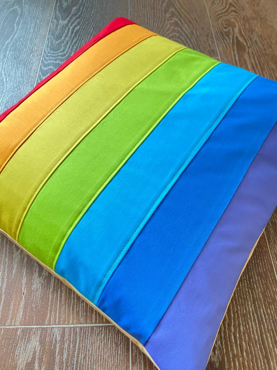 Patchworkový povlak na polštář - Čakrové barvy II.