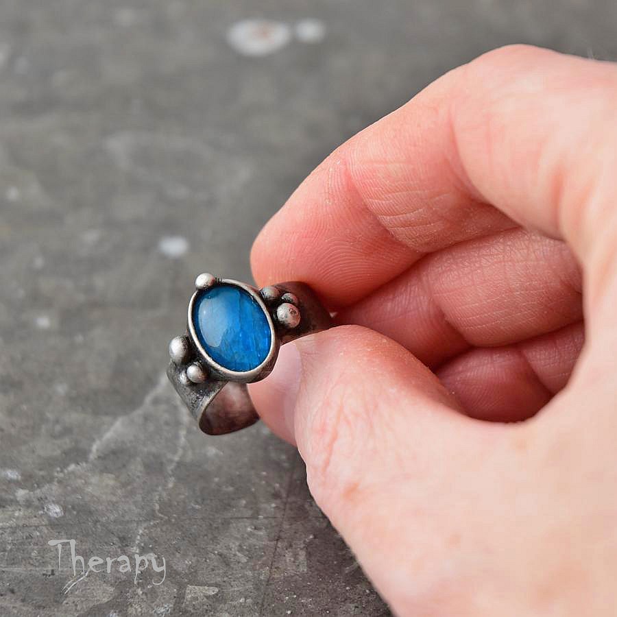 Prstýnek apatitový