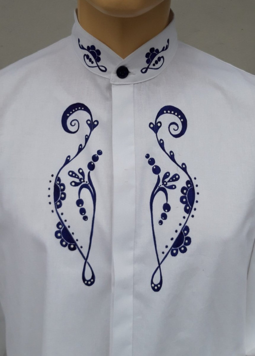 Pánska bavlnená košeľa s originálnym modrým vzorom