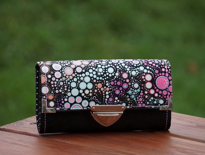 Peněženka Effervescence 19x10cm 18 karet