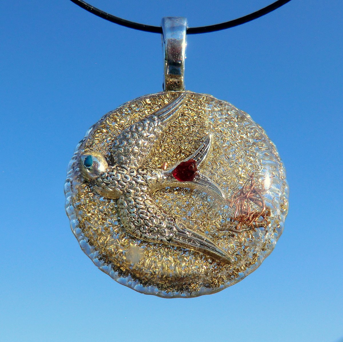 ORGONIT *Vlaštovka* symbol šťastného období