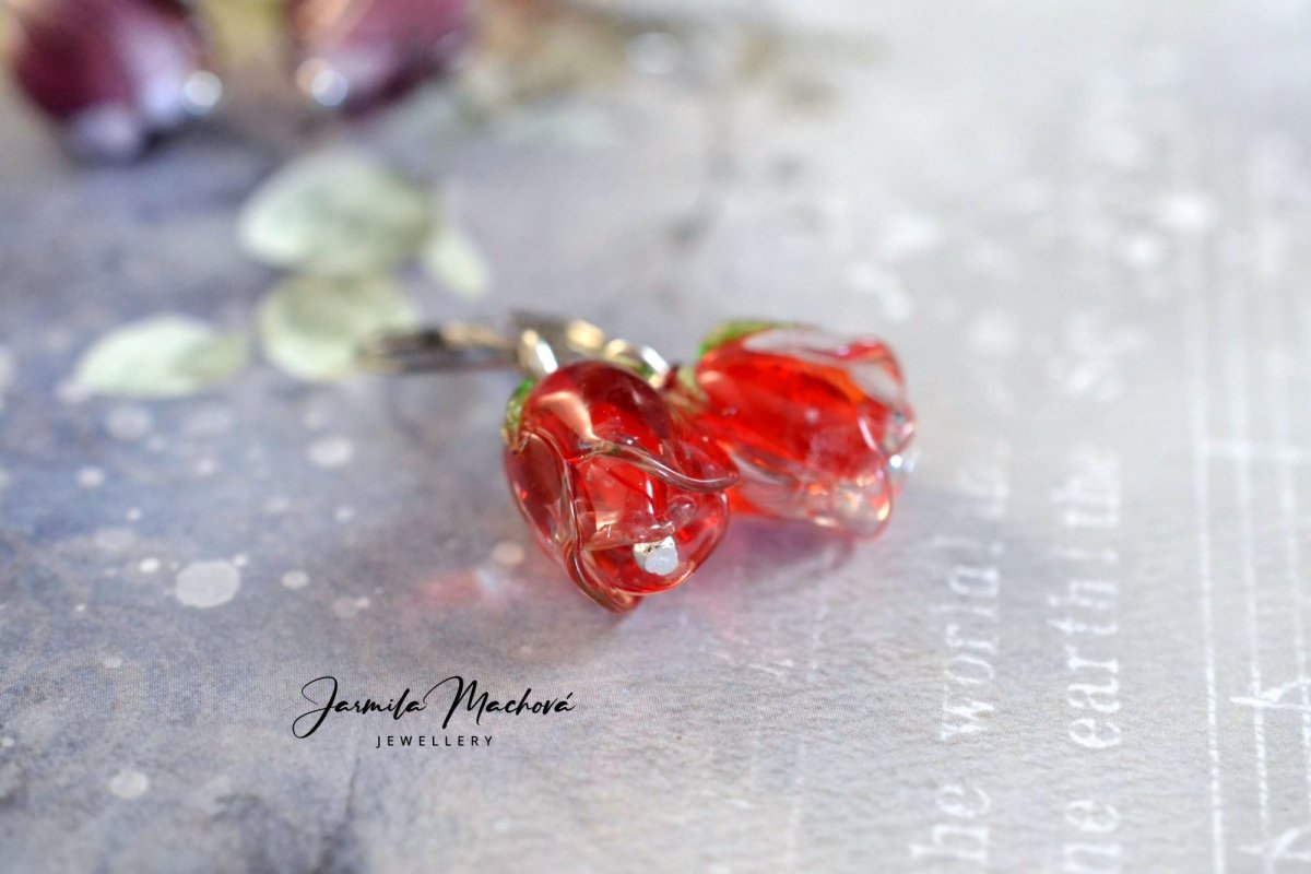 Poupata......červené