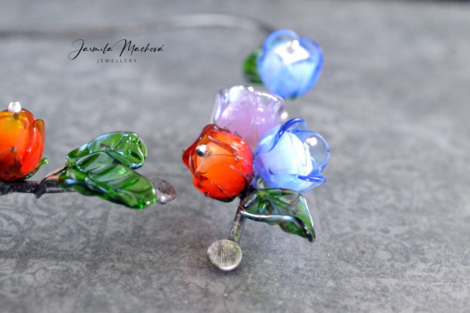 Růžičková........obruč..