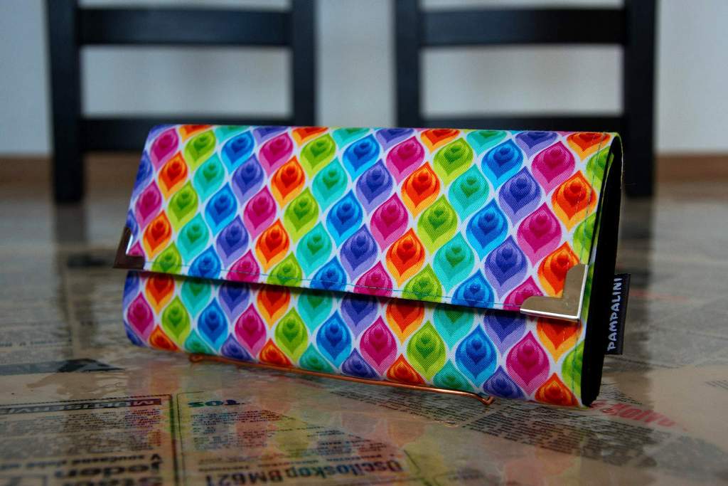 Velká peněženka na dvě měny - Barevné kosočtverce