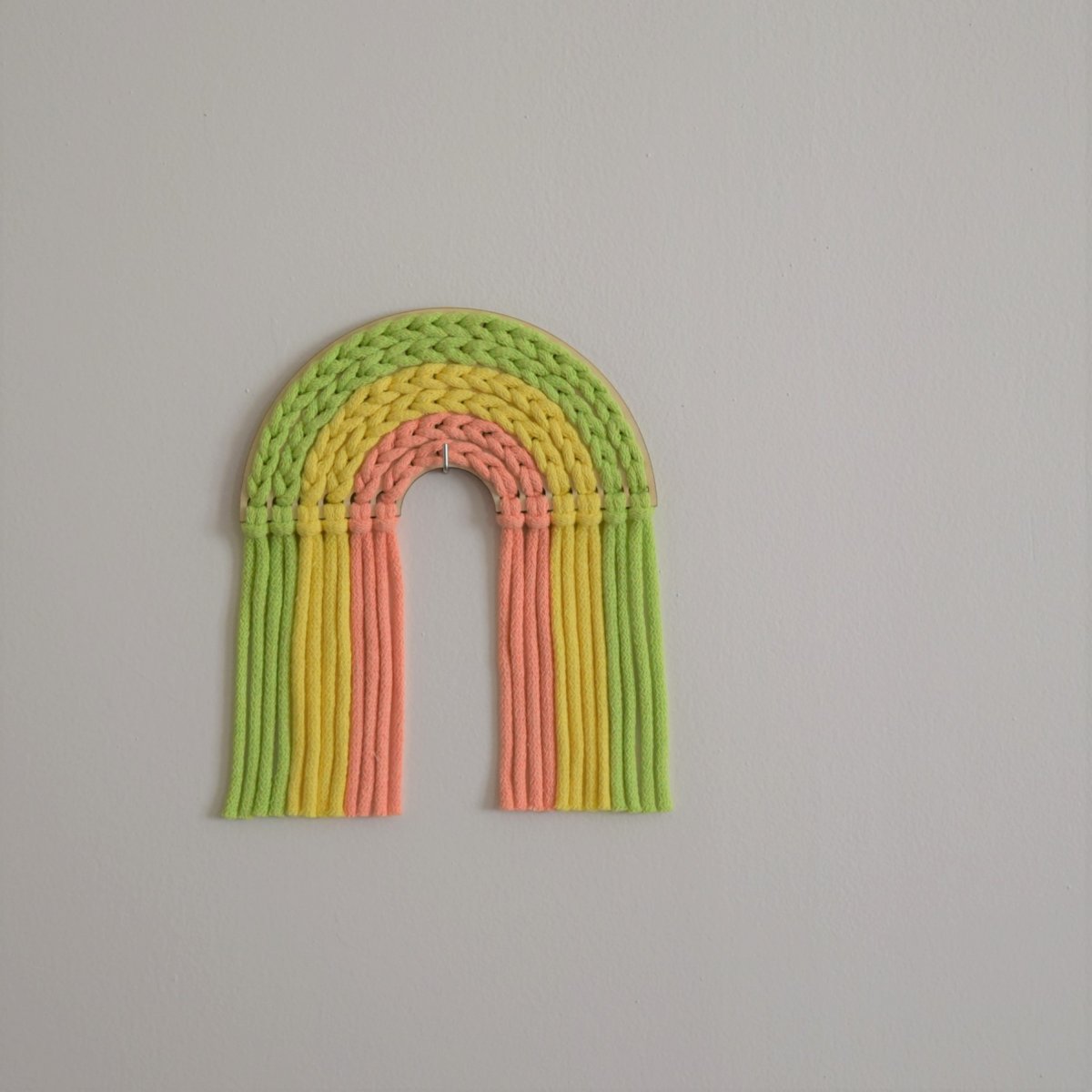 Duha v sytých tónech