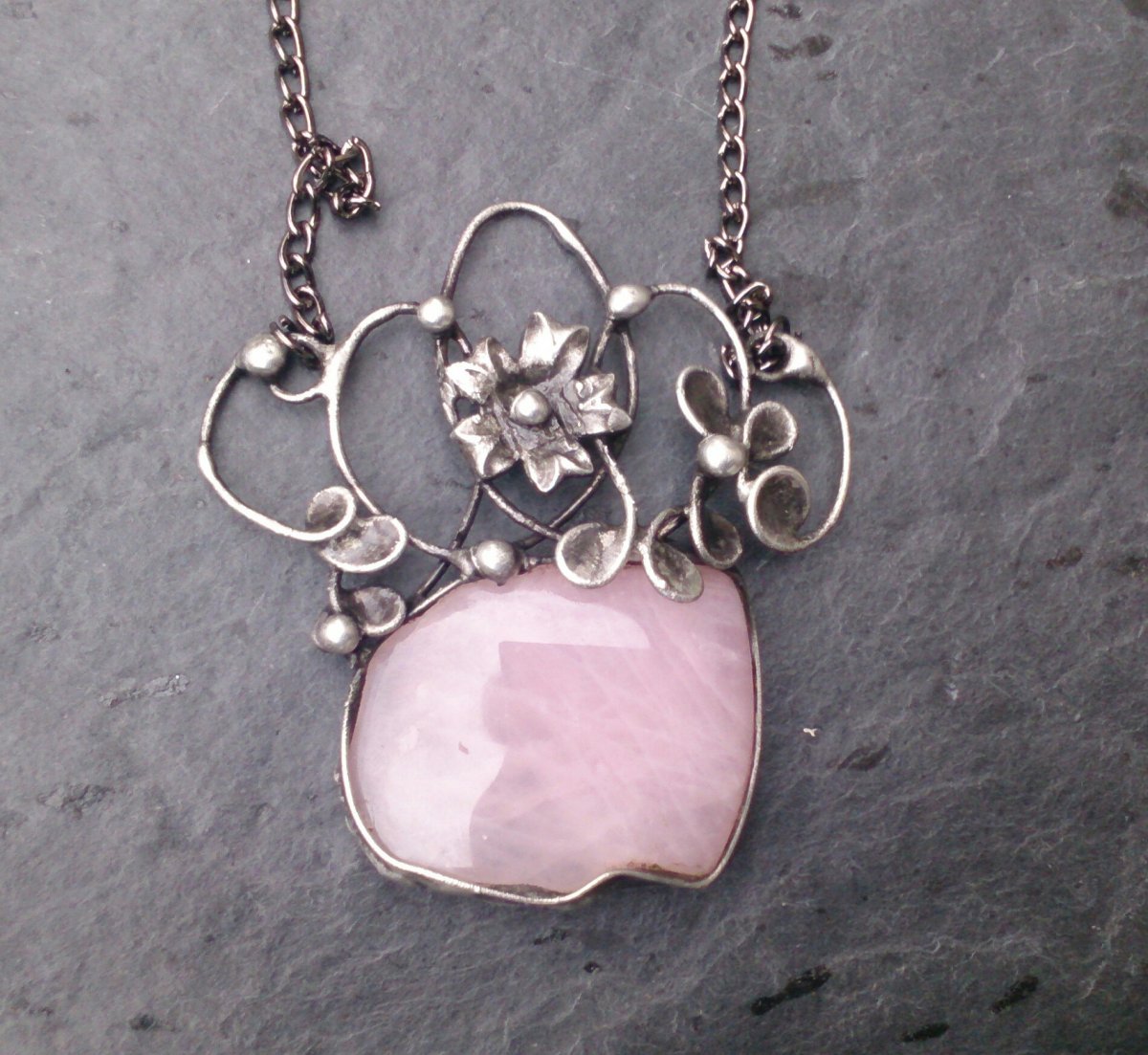 Náhrdelník růženín 