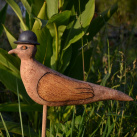 Keramický pták s kloboukem