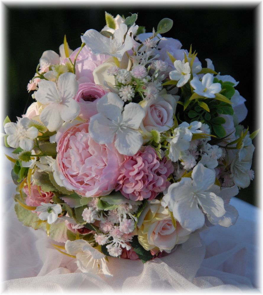 Romantická svatební kytice