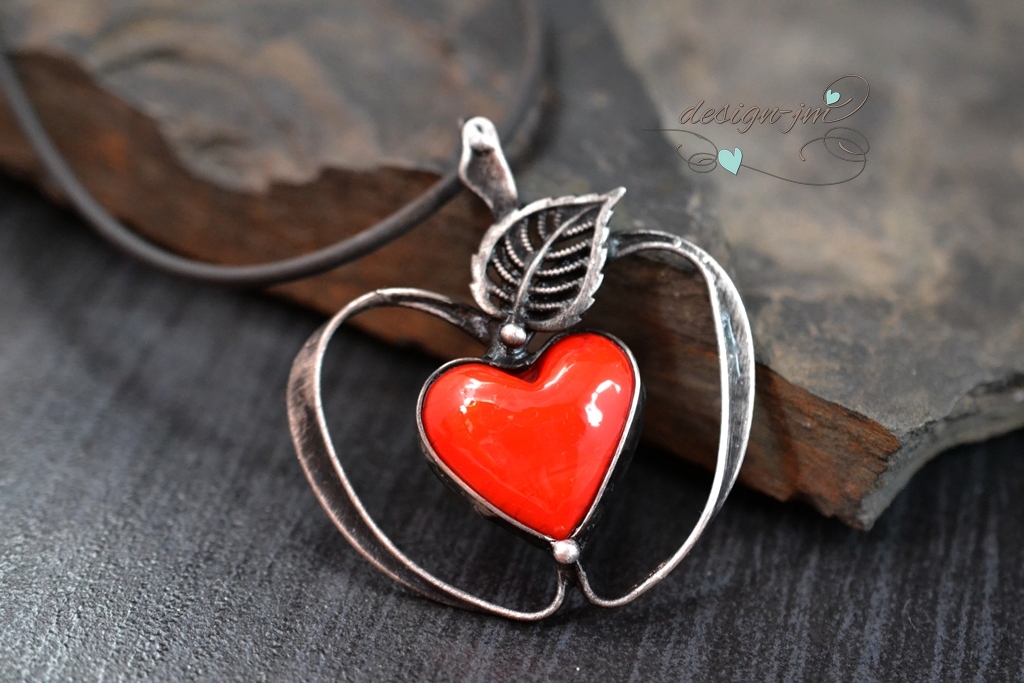 Jablíčko z lásky darované