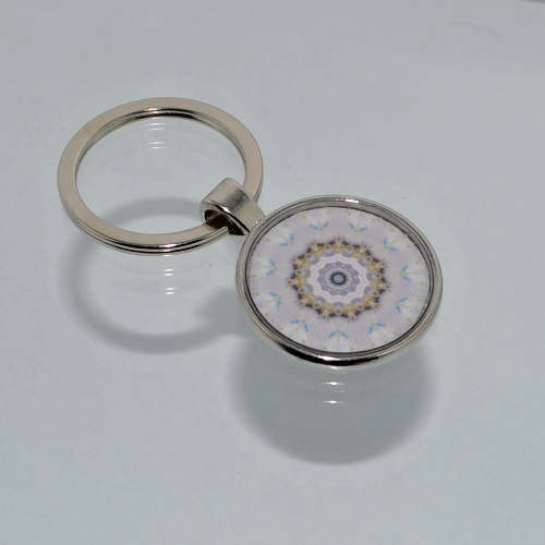 Přívěsek na klíče - světlá mandala