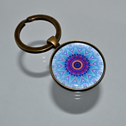Přívěsek na klíče - modro fialová mandala