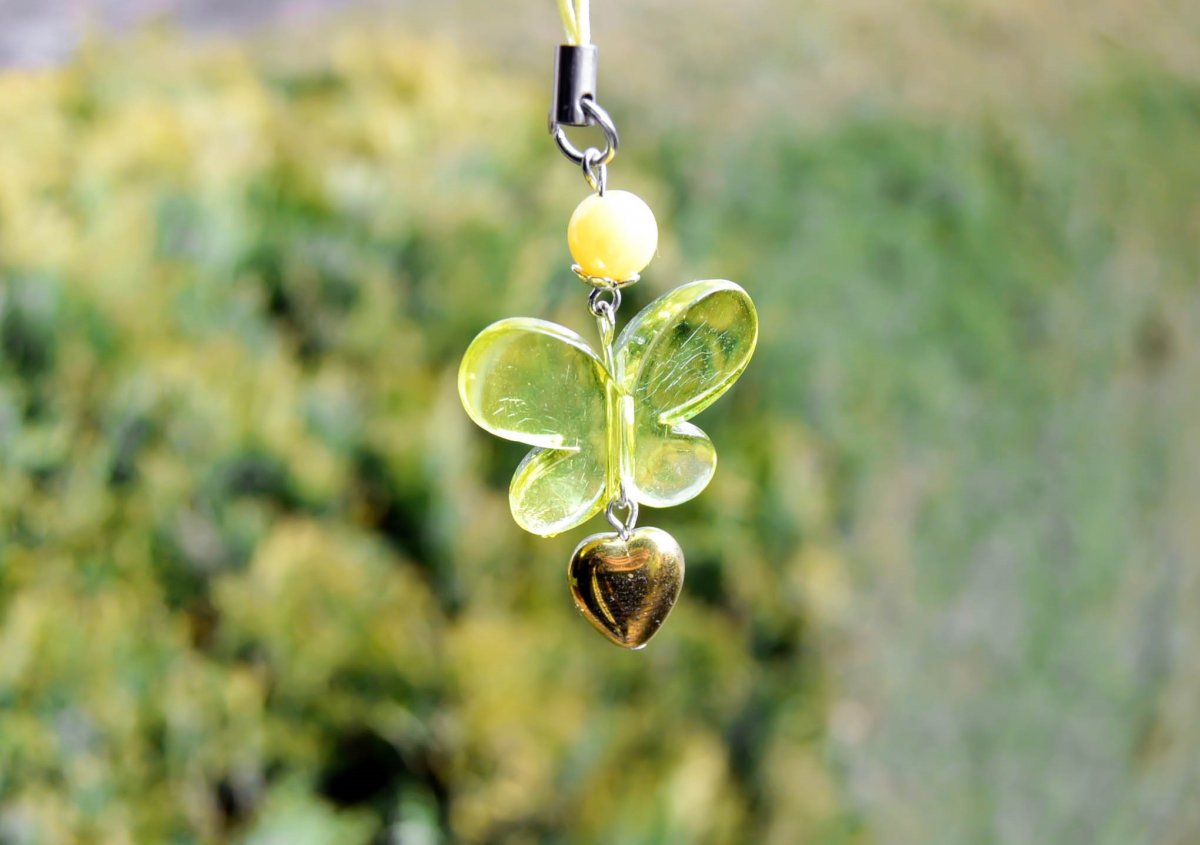 Milovaný žluťásek - přívěšek na klíče...