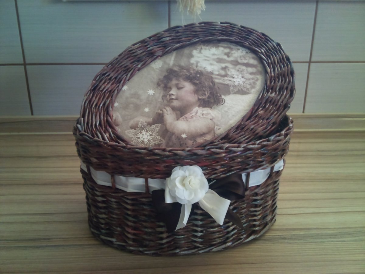 košík s víkem - doza