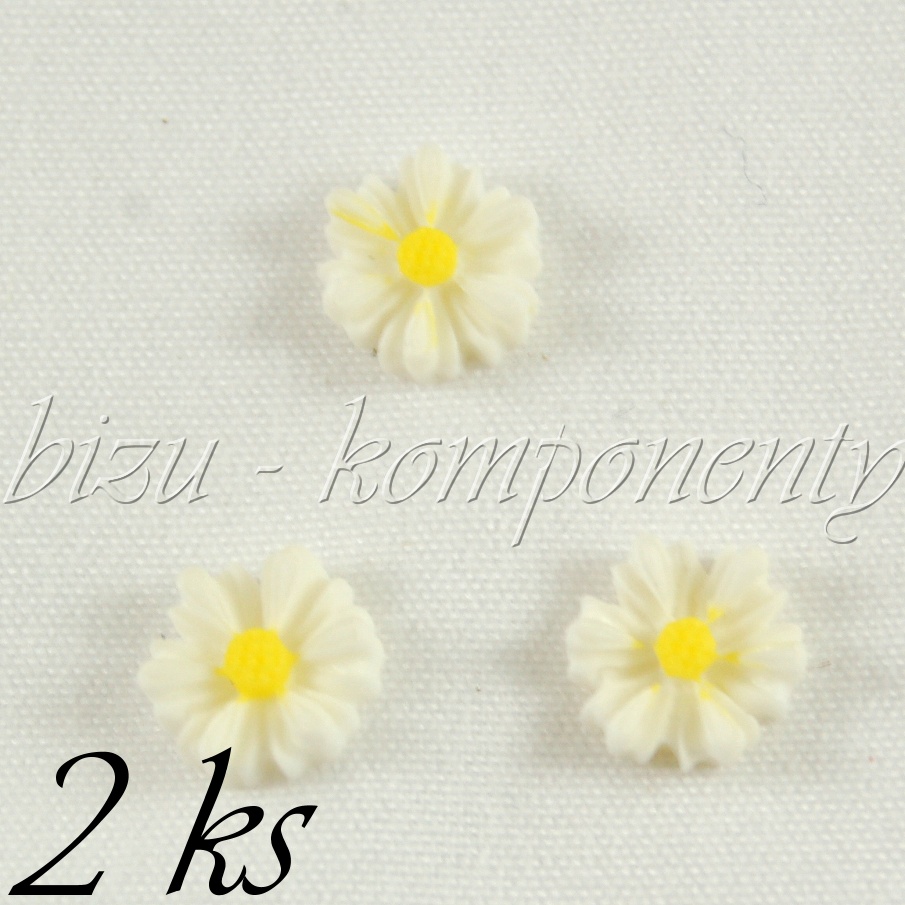 Bílý kabošon sedmikráska, 2 ks (35 0029)