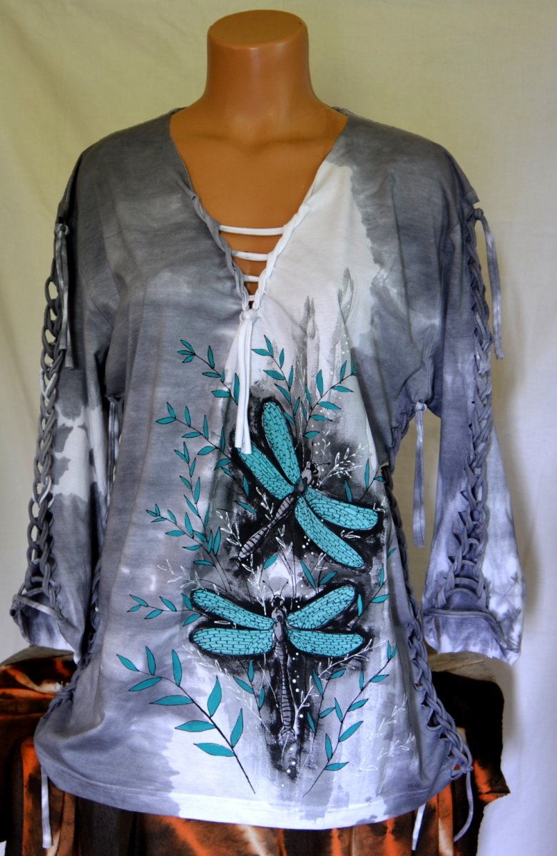 Šedé prostříhané tričko s vážkami