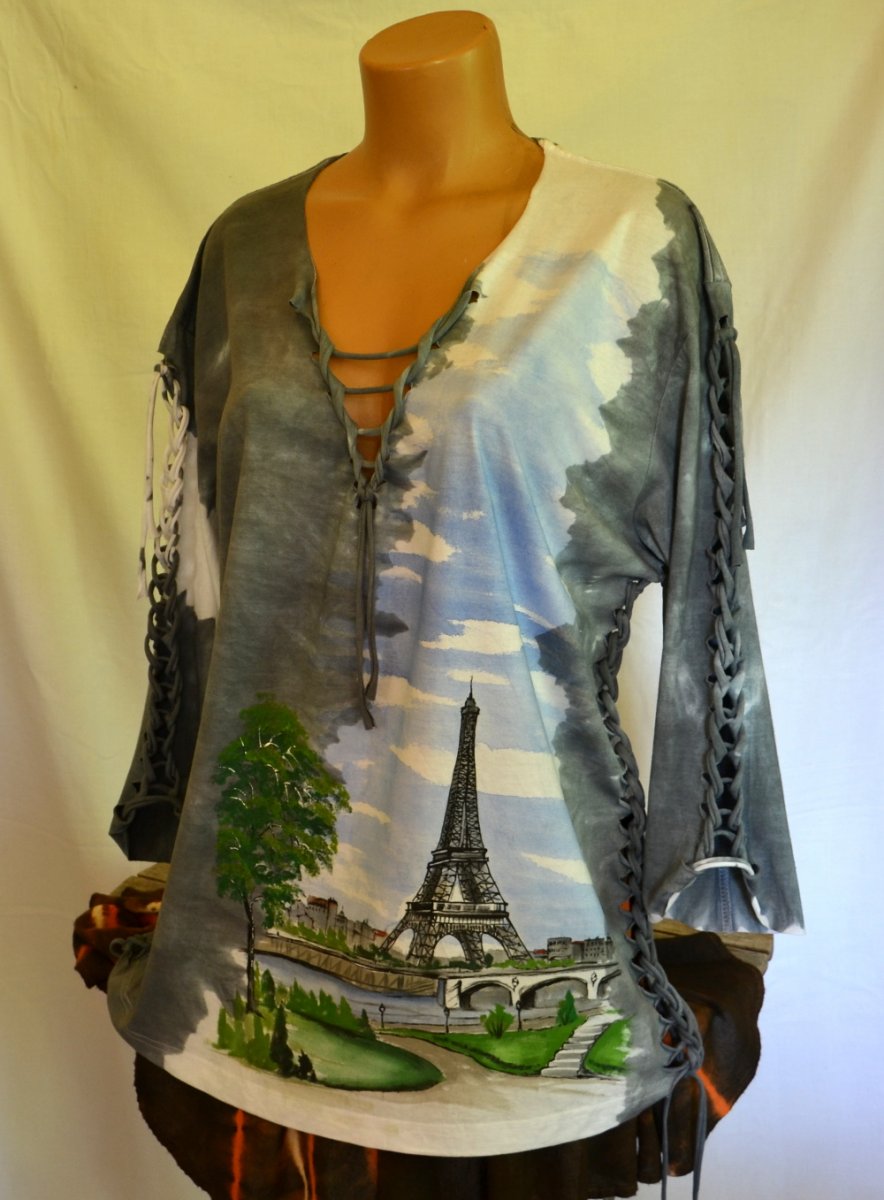 Šedé prostříhané tričko s Eifellovou věží