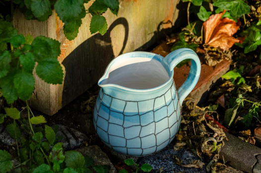 Drátovaný keramický džbán tyrkysový – střední