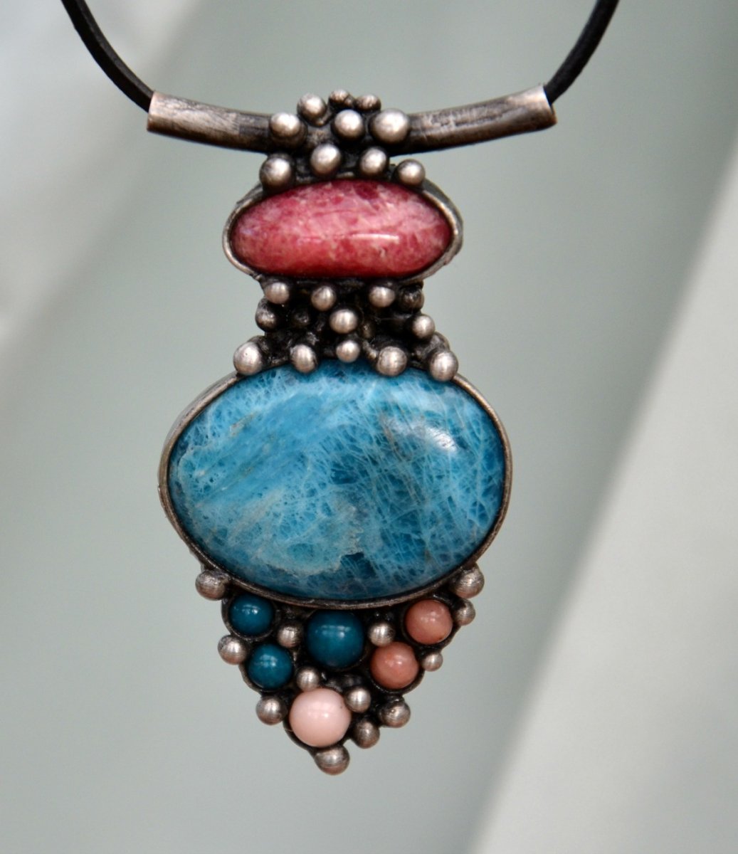 Pro tebe - apatit, rodonit