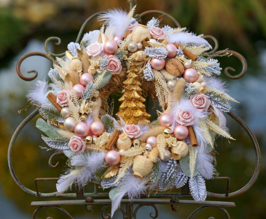 Vánoční věnec v boho stylu