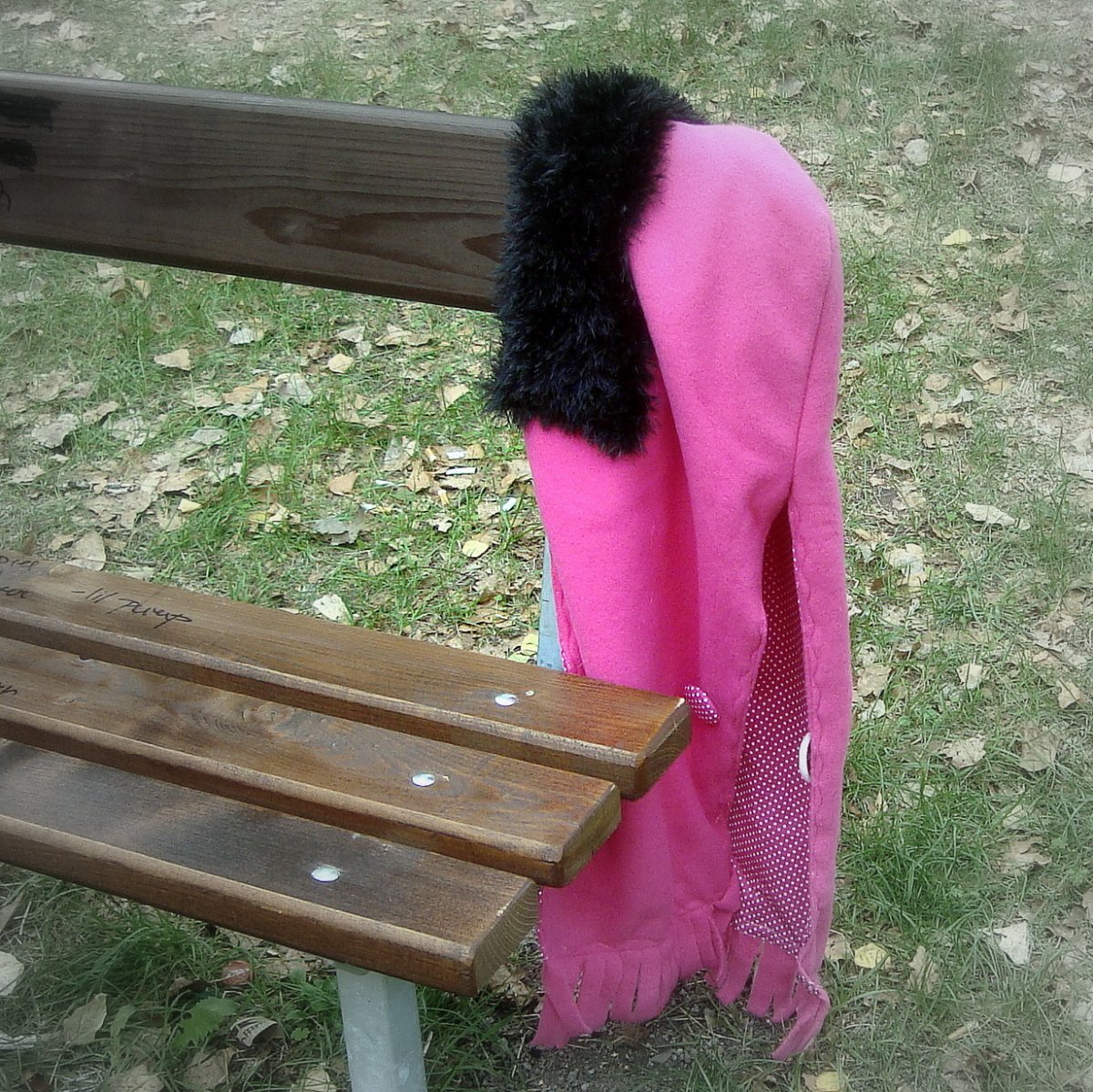 Kapucošálka růžová