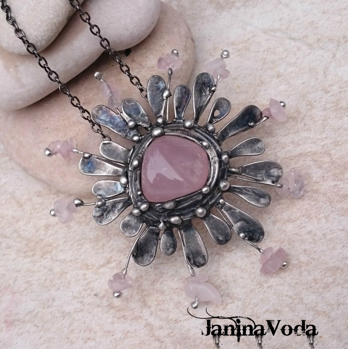 ..Trinidat Flower.. náhrdelník