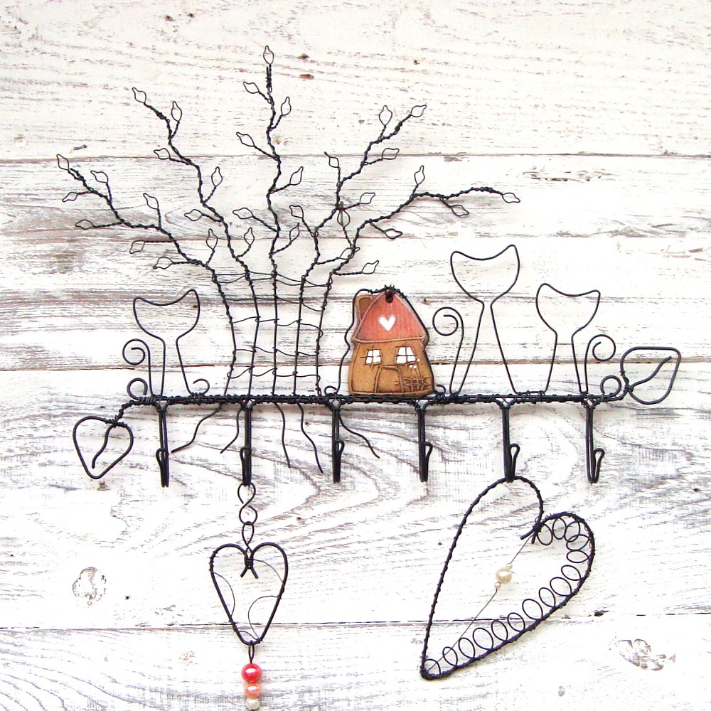 U nás doma bydlí láska - věšák 6háčků