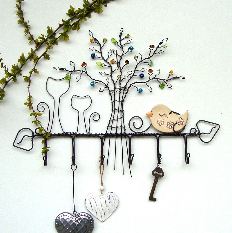 V zámecké zahradě - věšák 6háčků