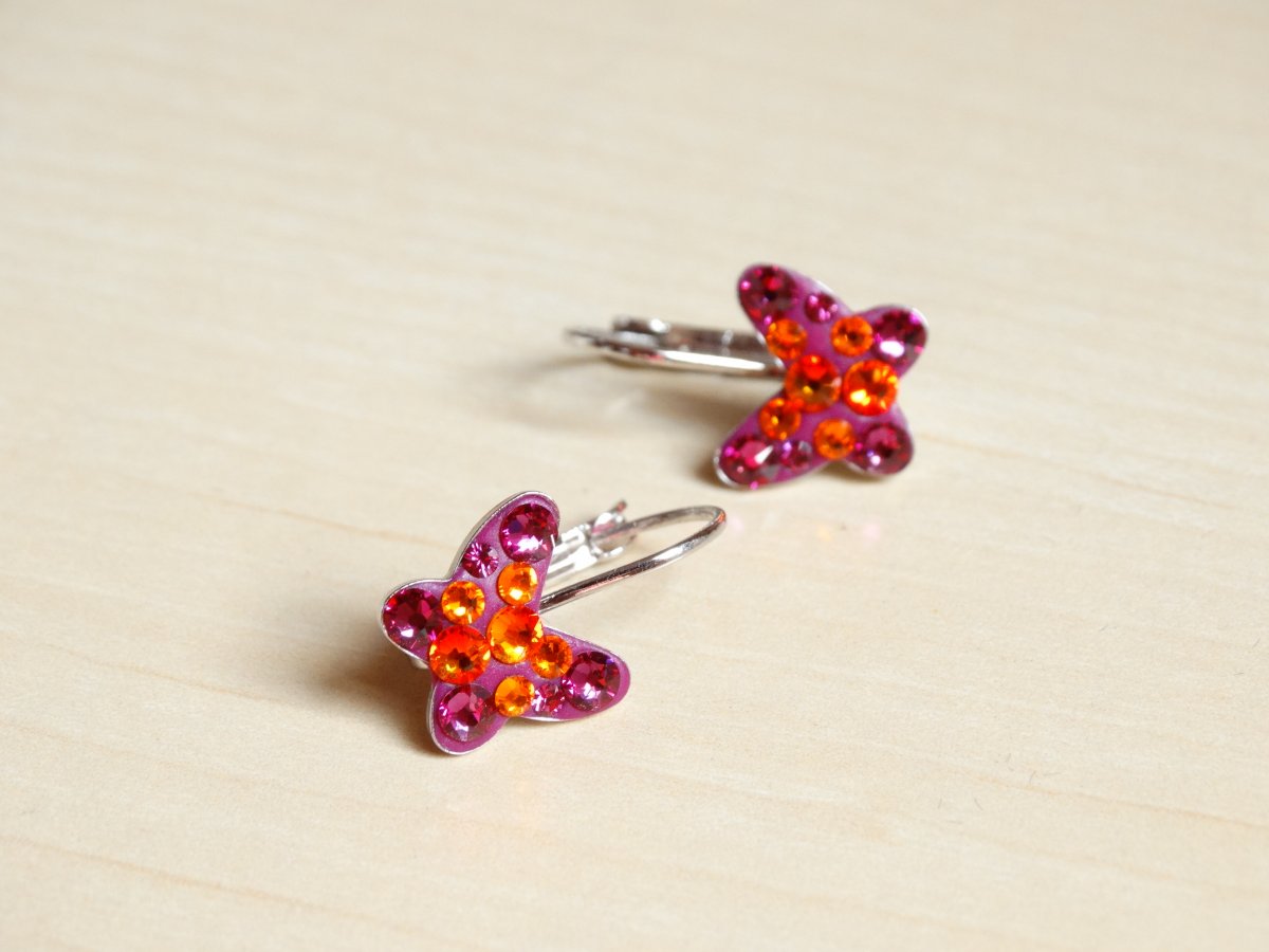 Oranžovo-růžoví motýlci