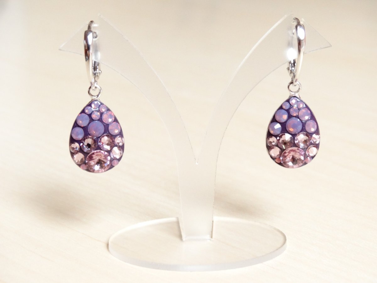 Velké fialové kapky