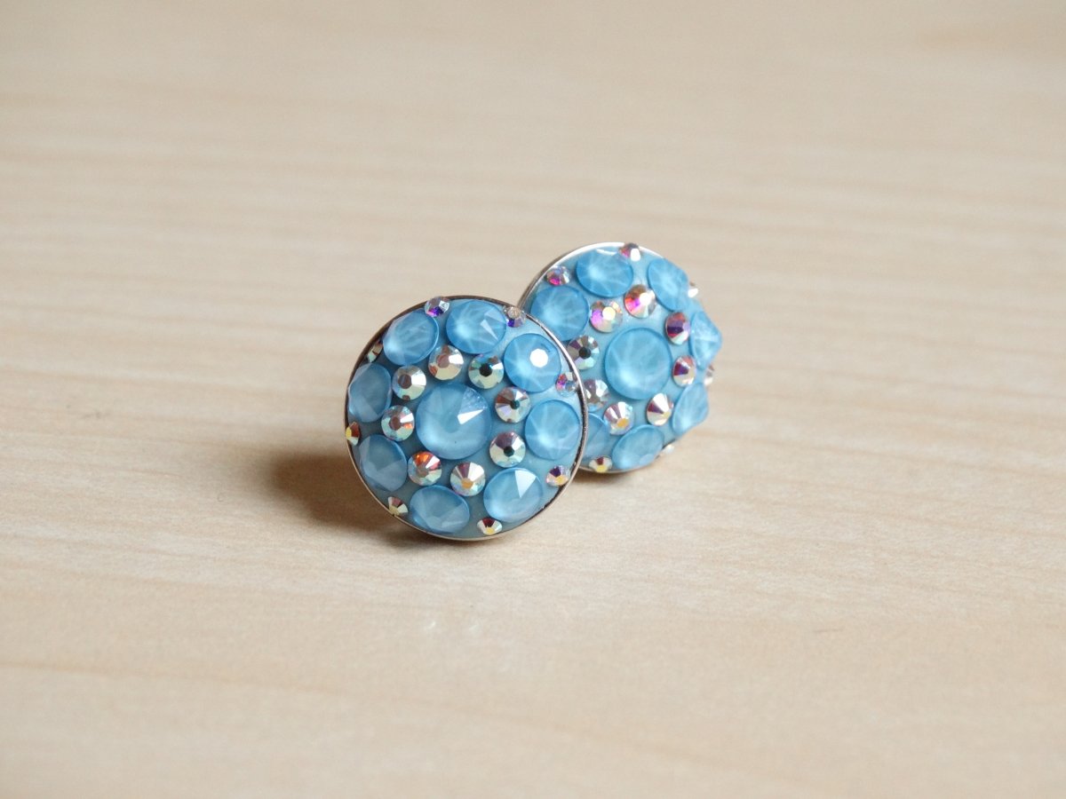 Malé matt blue-crystal AB puzetky