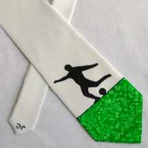 Zeleno-bílo-černá kravata s fotbalistou 8267816