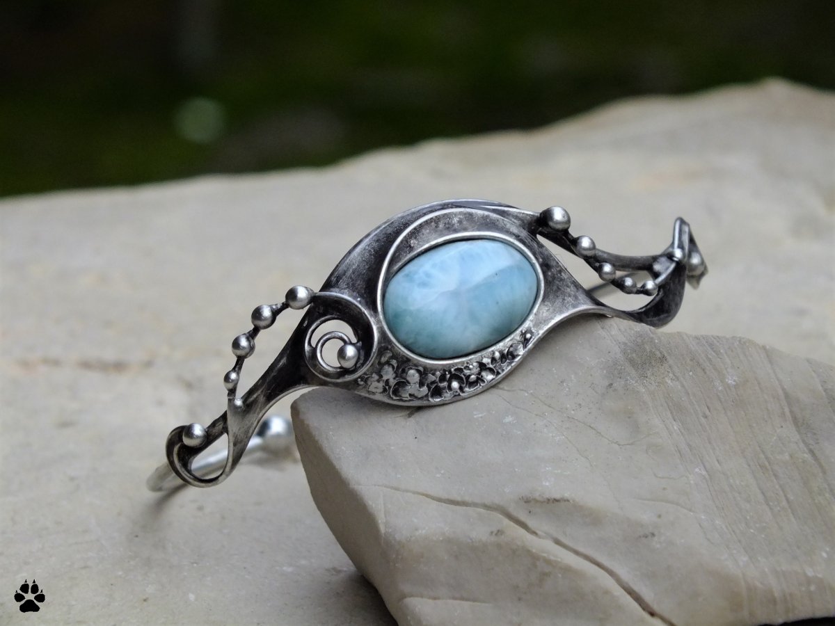 SUMMER SKY - náramek s larimarem