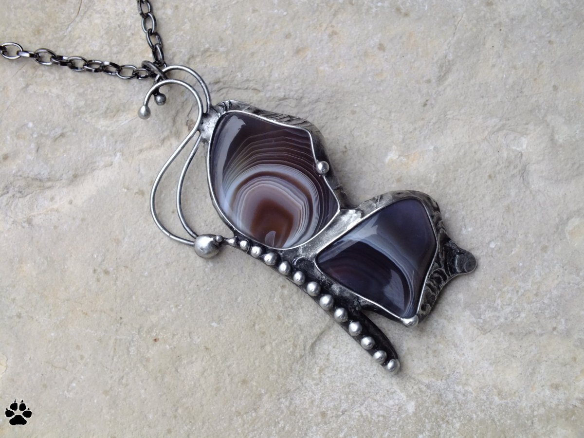 Motýlek - achát šedý