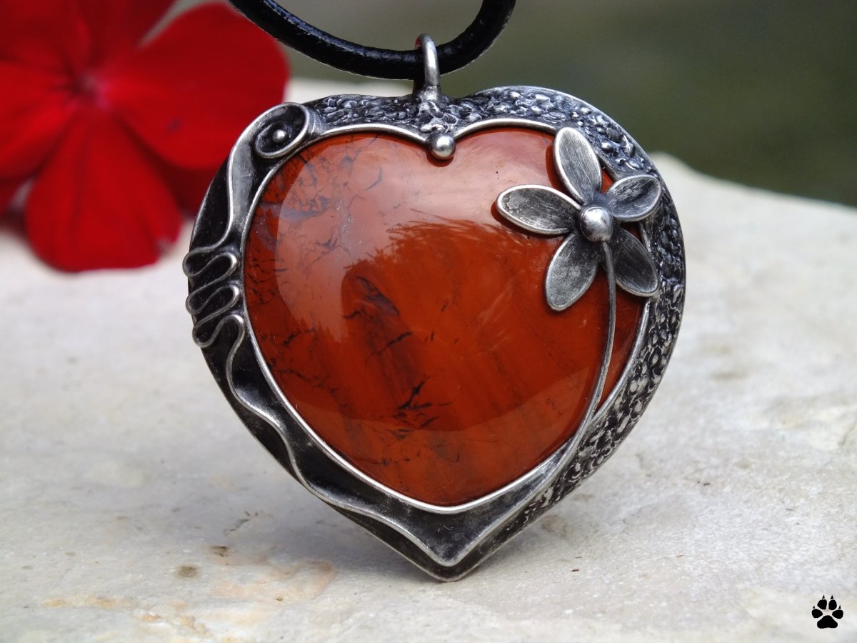 Jaspisové srdce s kytičkou