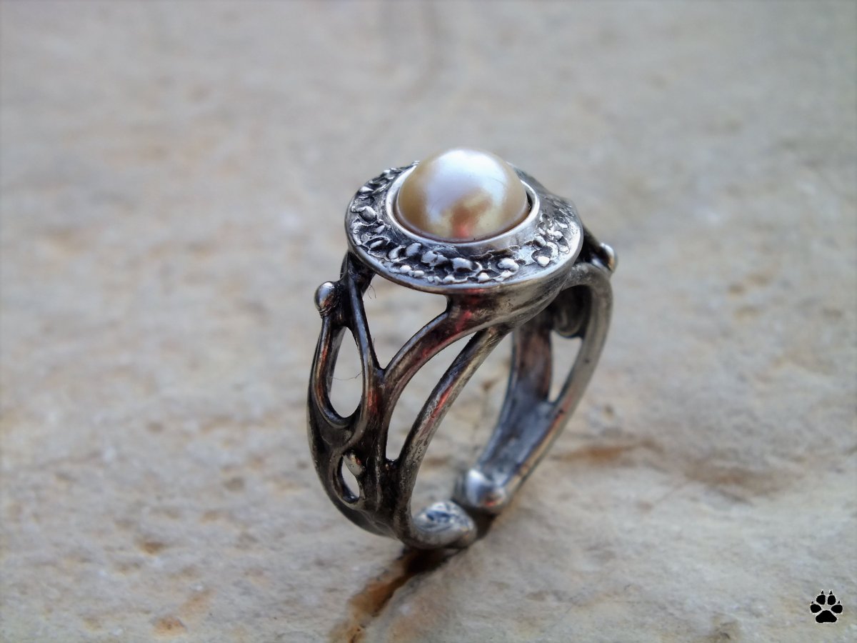 Prsten s říční perlou 