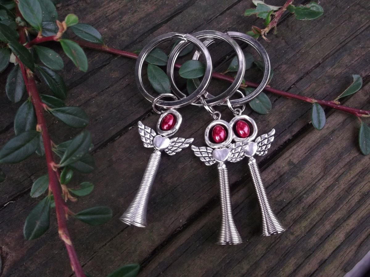 Klíčenka - andělíček perleťový