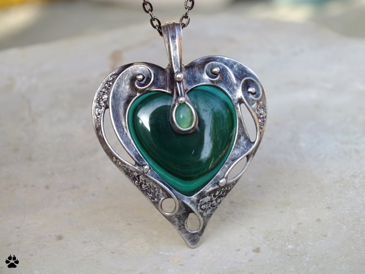 Malachitové srdíčko s chrysoprasem