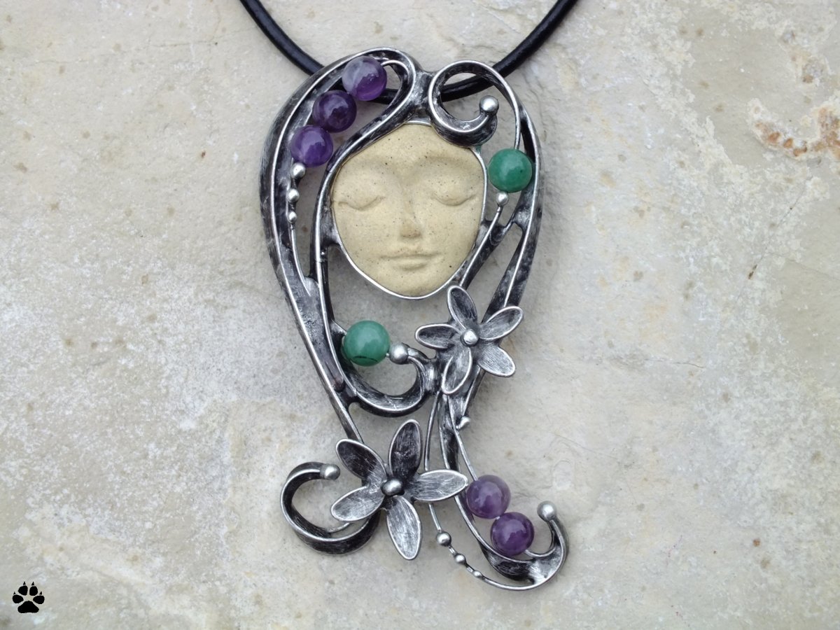 Jarní víla - cínovaný náhrdelník