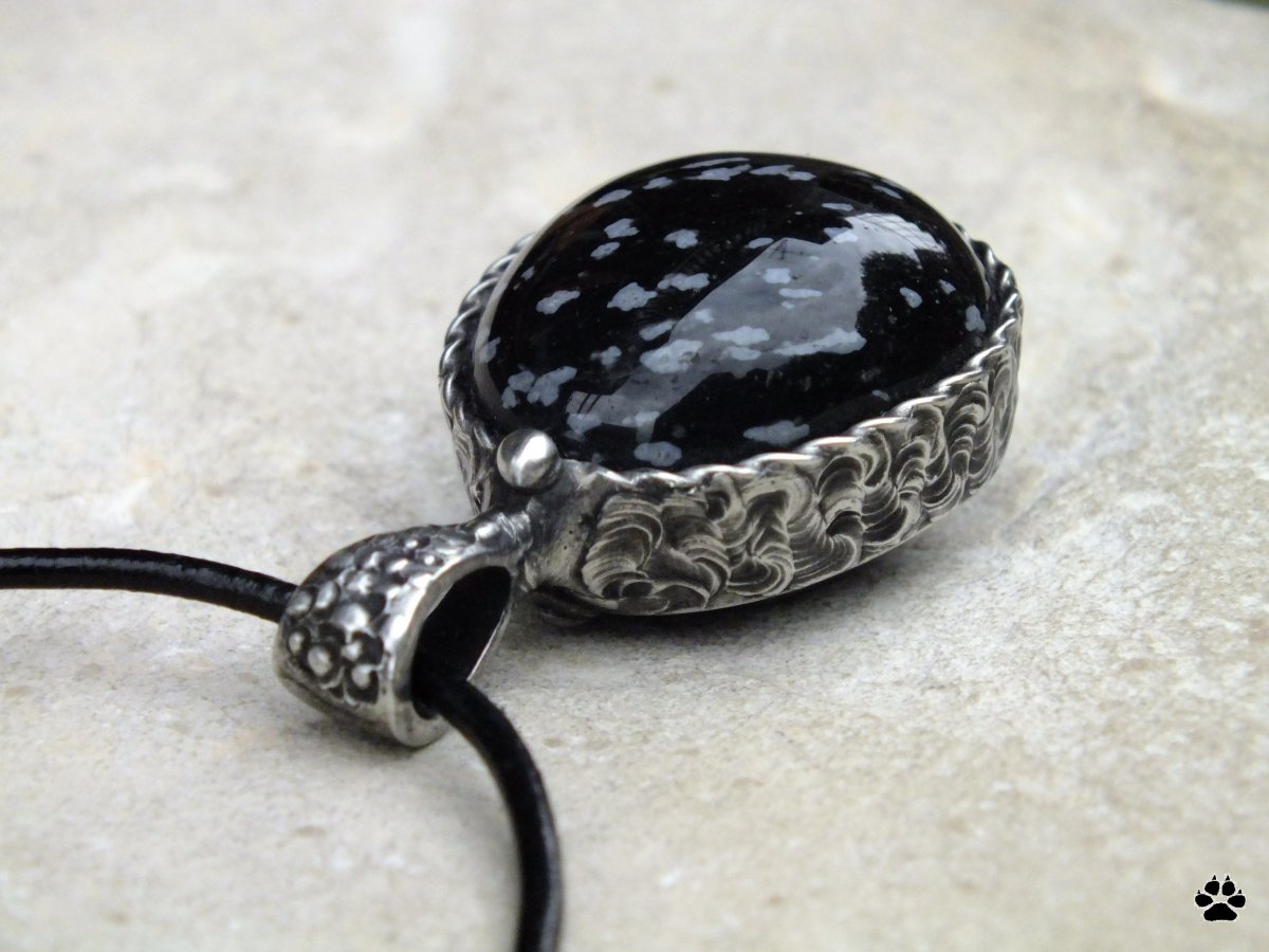 Temná noc - obsidián vločkový