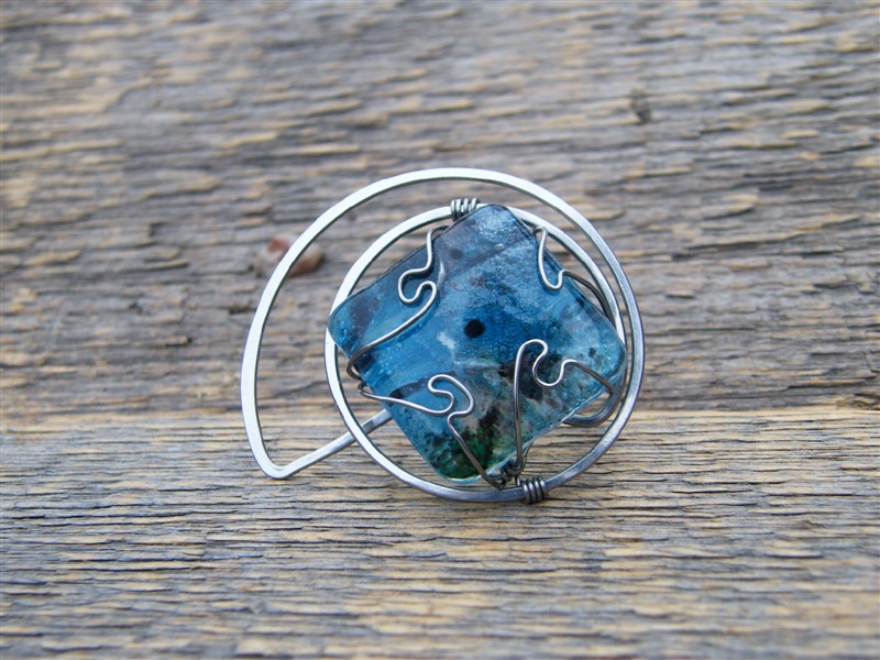 Spona na šátek (šálku) s fusingovým sklem - tepaná chirurgická ocel