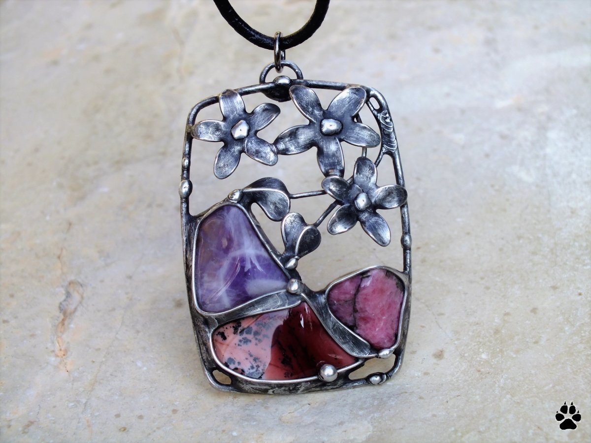 Malá meditační zahrada - ametyst,rodonit,jaspis