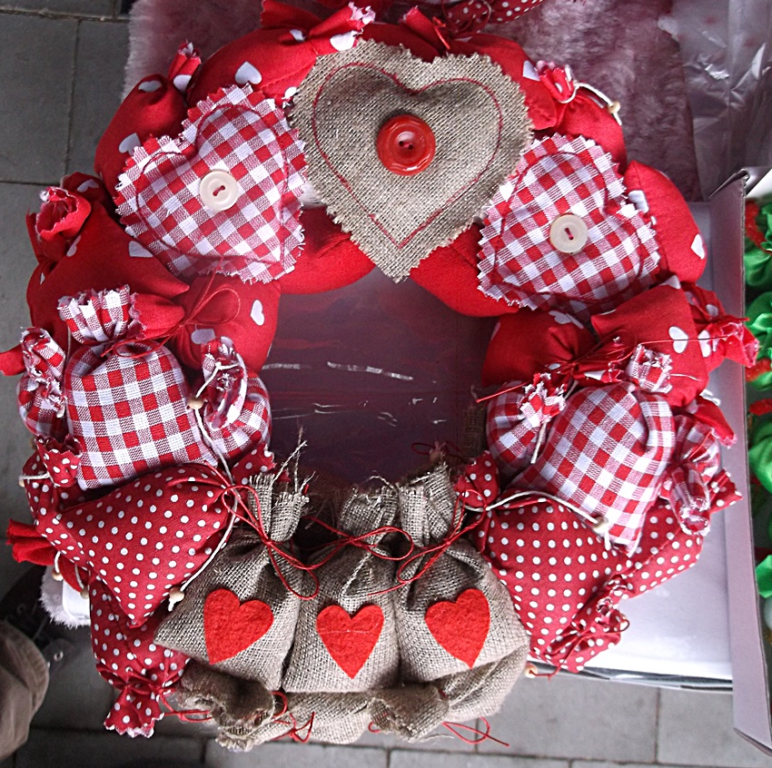 věnec z pytlíčků