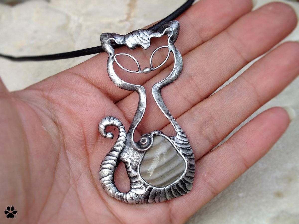 Kocourek Mourek - rohovec