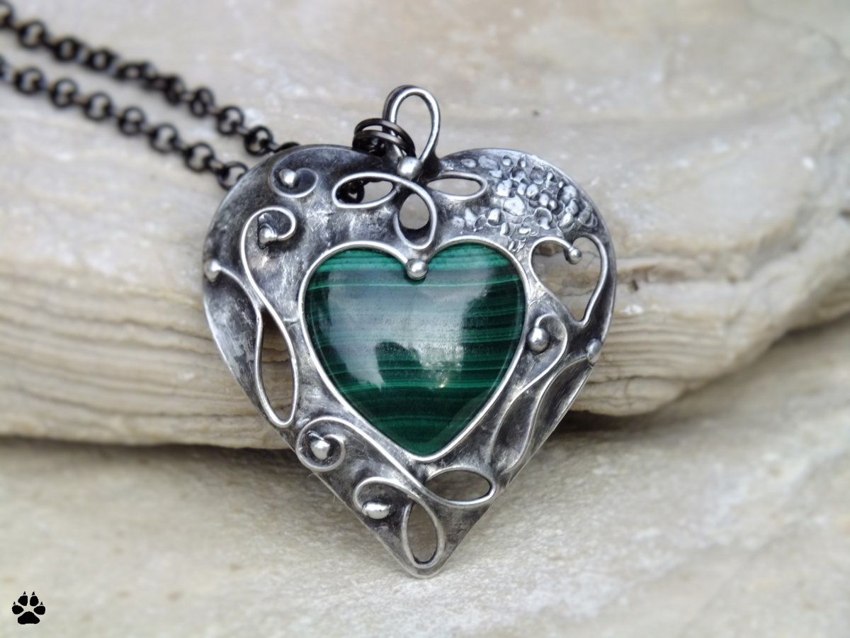 Malachitové srdce se srdíčkem - náhrdelník