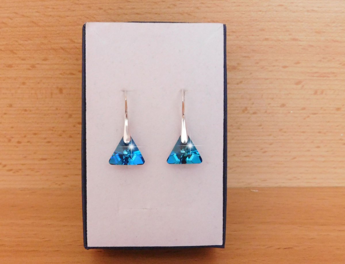 SWAROVSKI ELEMENTS náušnice  XILION Triangle Pendant  