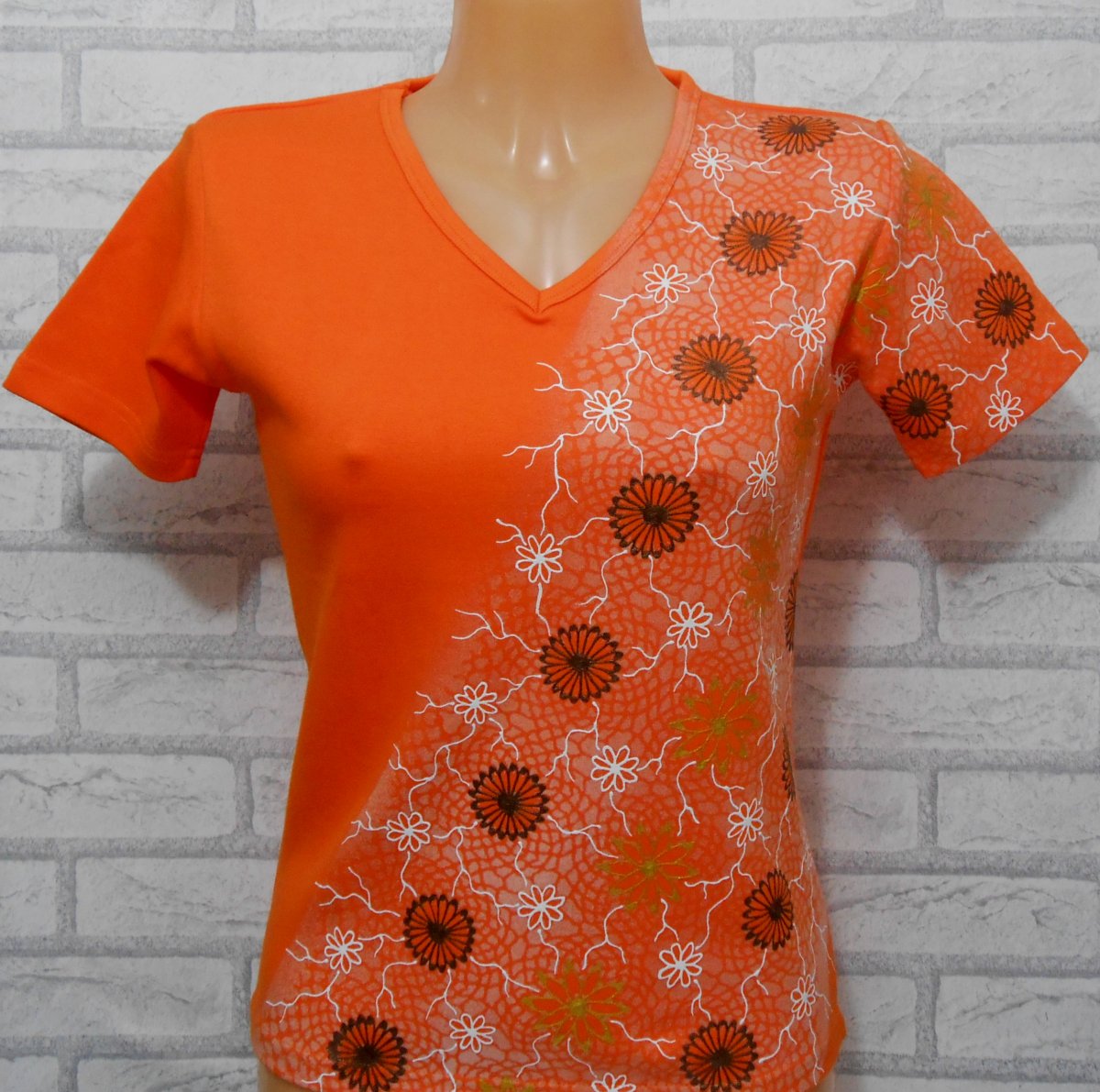 Vícebarevná krajka  /M/