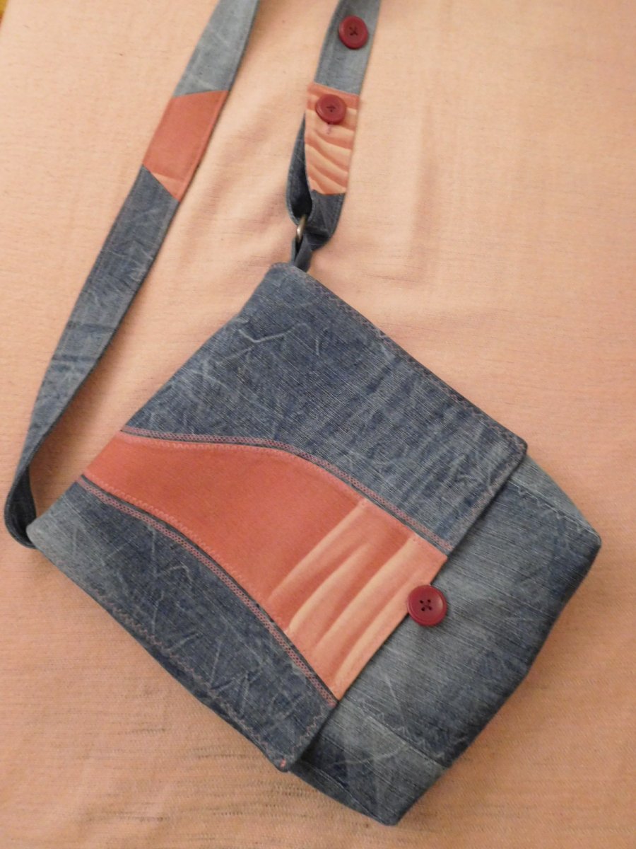 Riflová nejen do školy